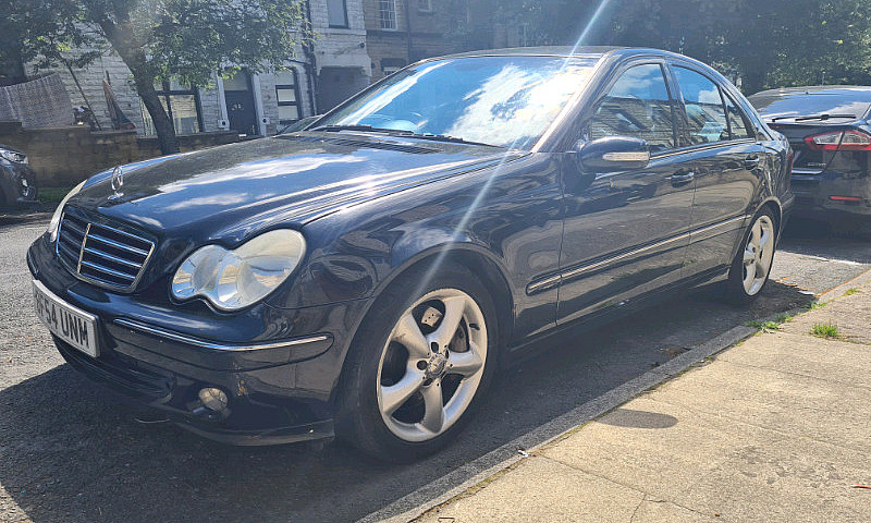 2004 Mercedes C230 A...
