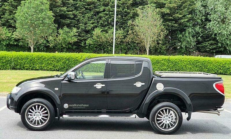 2013 62 Mitsubishi L...