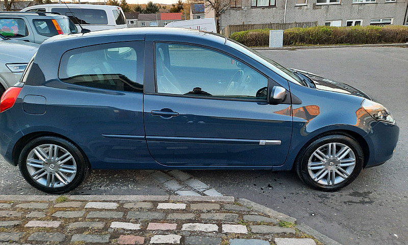 Renault Clio 1.2 Dym...