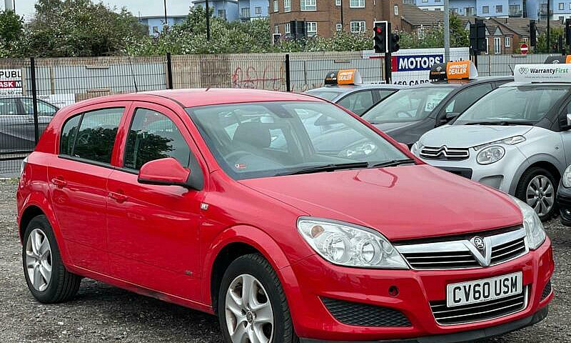 * 60 2011 Vauxhall A...