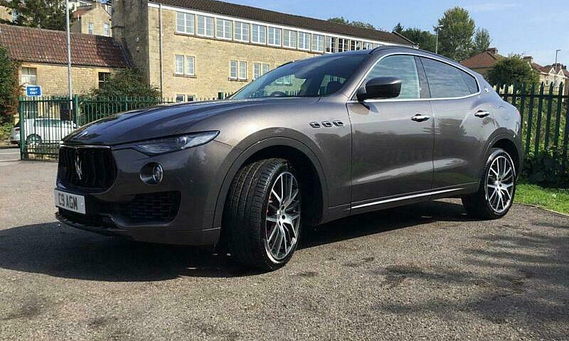 2017 Maserati Levant...