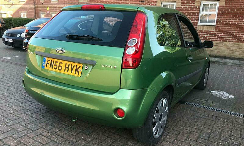 Ford Fiesta 1.6 Petr...