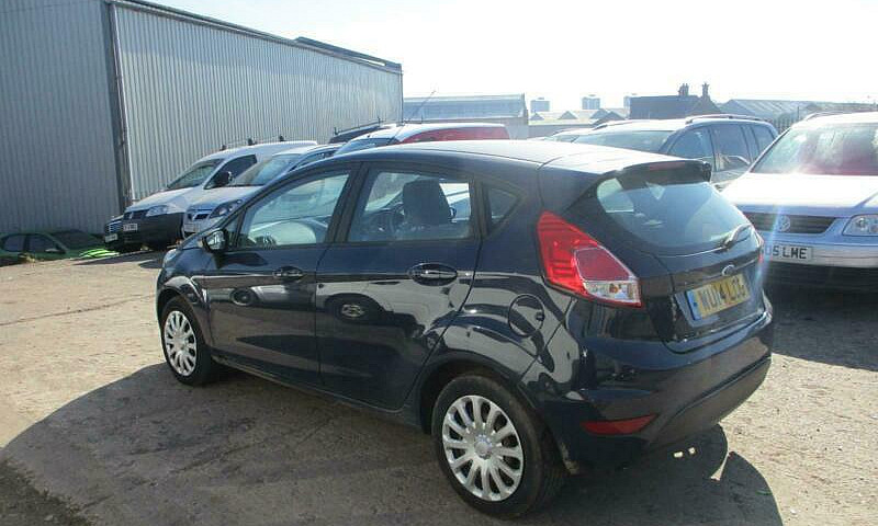 Ford Fiesta Style 1....