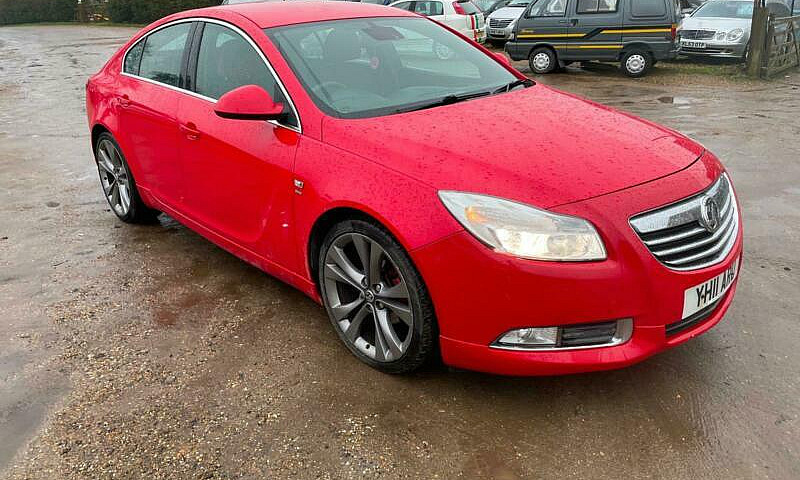 Vauxhall Insignia 2....