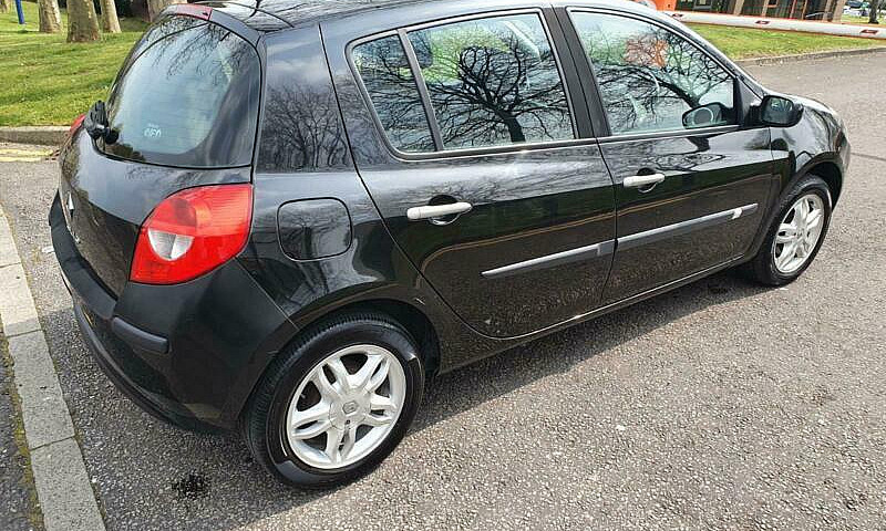 Renault Clio 1.5Dci ...