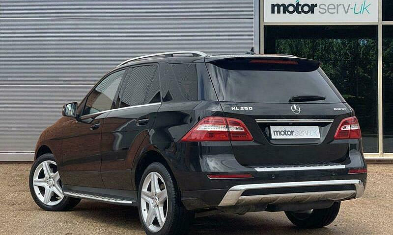 2014 64 Mercedes-Ben...