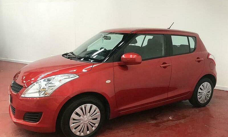 2011 Suzuki Swift 1....
