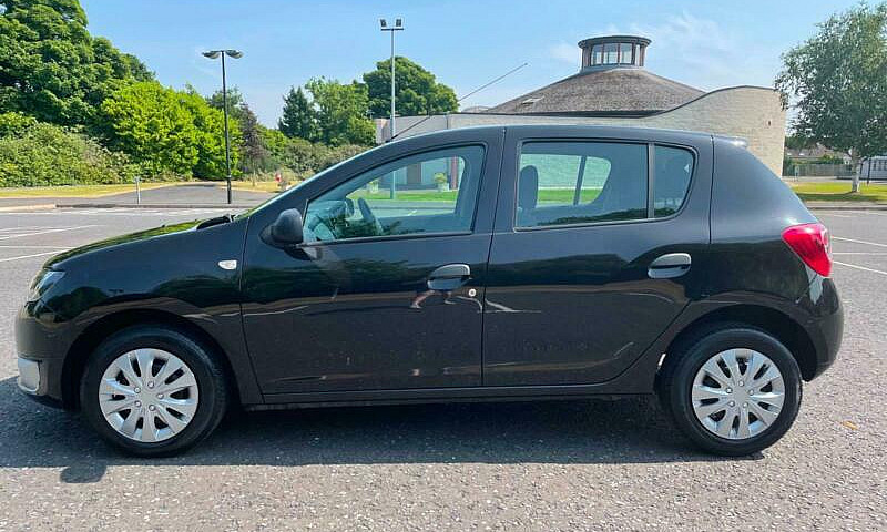 2014 Dacia Sandero 1...