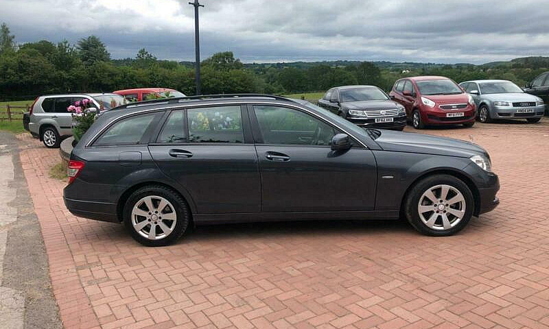 2009 Mercedes-Benz C...