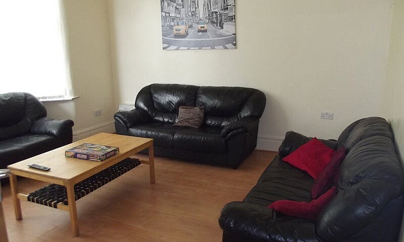 7 Bed House, All Wit...