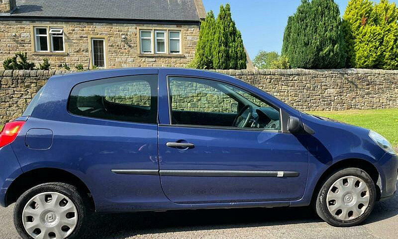 Renault Clio 1.2 16V...