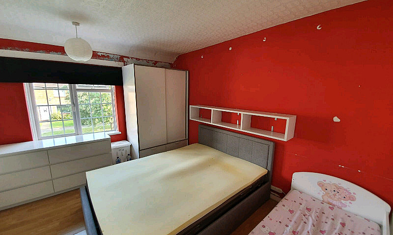 5 Bedroom House For ...