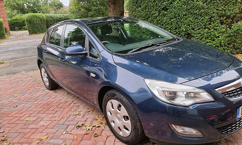 2012 Vauxhall Astra ...