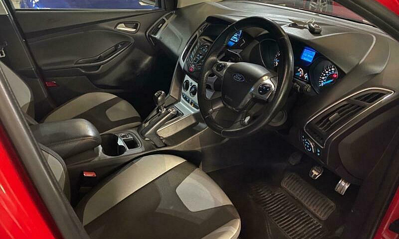 2013 Ford Focus Zete...