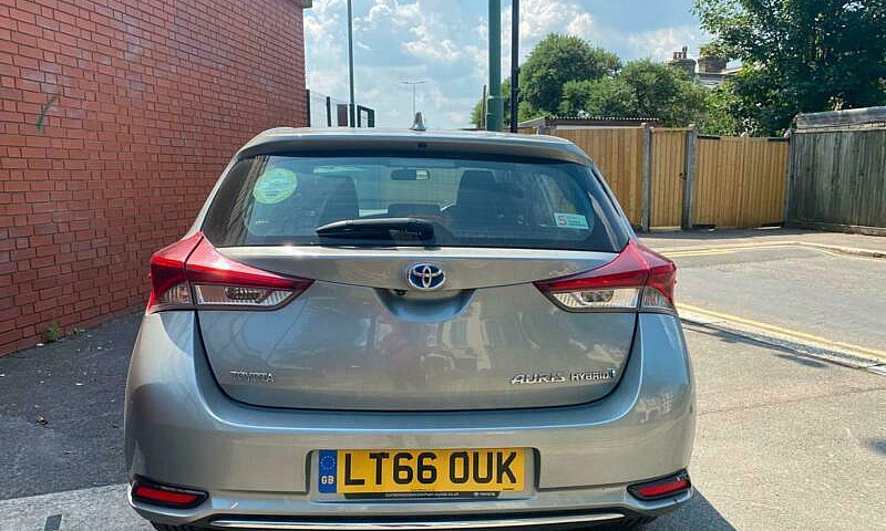 2016 Toyota Auris 1....