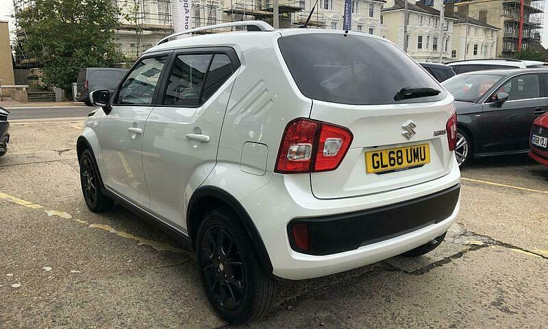 2019 Suzuki Ignis 1....