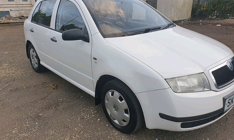 2002 Skoda Fabia  
P...
