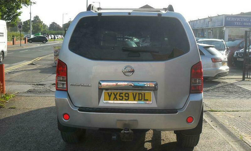 2009 Nissan Pathfind...