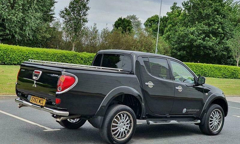 2013 62 Mitsubishi L...