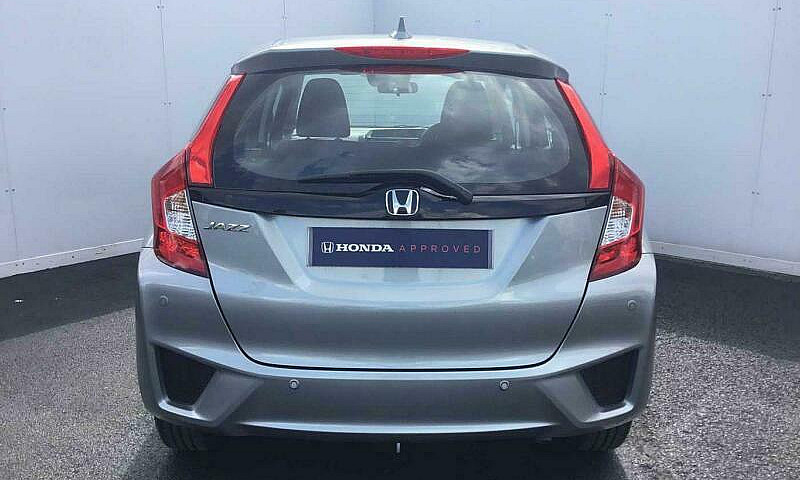 2016 Honda Jazz Hatc...
