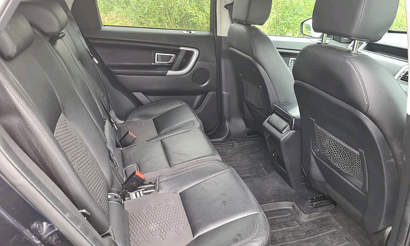 2017 Land Rover Disc...