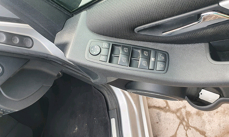 Mercedes A-Class Die...