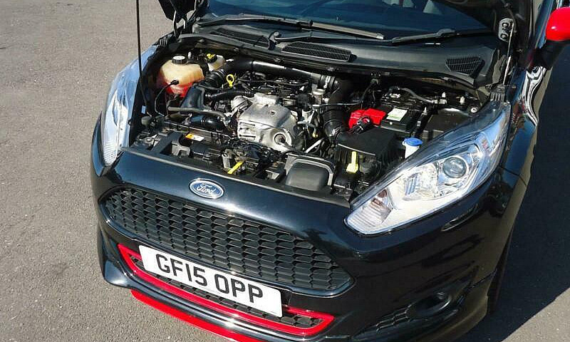 2015 Ford Fiesta 1.0...