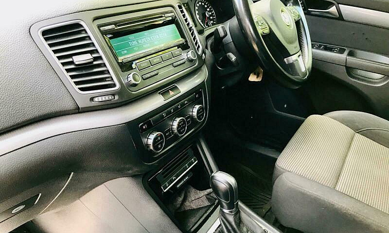 Volkswagen Sharan 2....