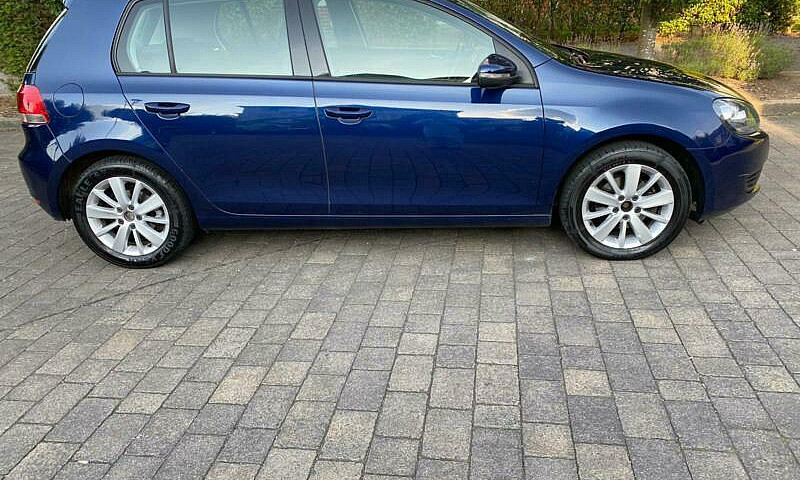 2012 Volkswagen Golf...