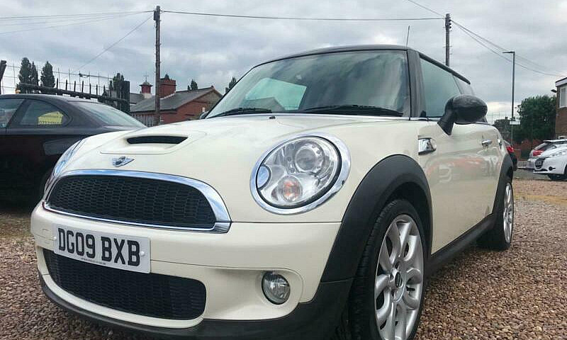 Mini Cooper S White ...