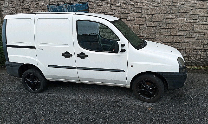 Fiat Doblo Cargo Van...