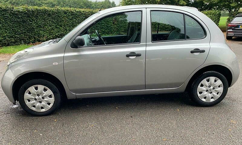 2005 Nissan Micra 1....