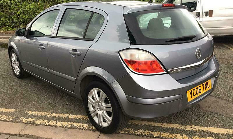 2006 Vauxhall Astra ...