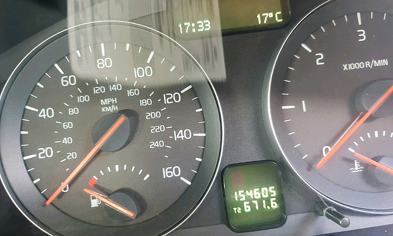 Volvo V50 ...