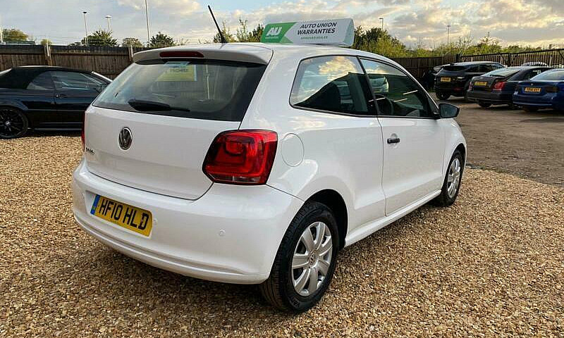 2010 Volkswagen Polo...
