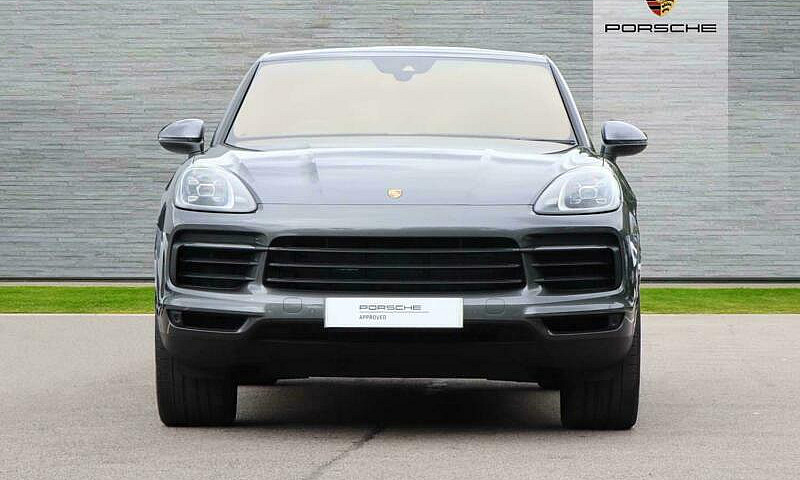 2021 Porsche Cayenne...
