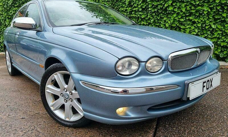 2004 53 Jaguar X-Typ...