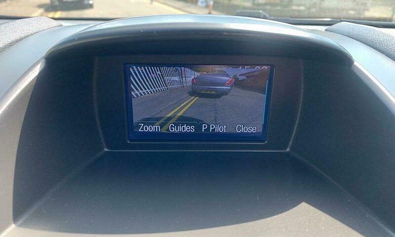2015 Ford Fiesta 1.0...