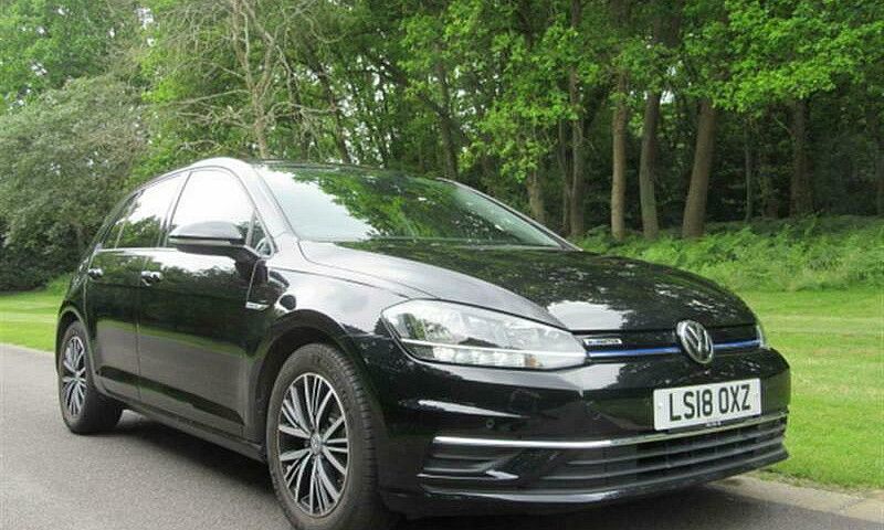 2018 Volkswagen Golf...