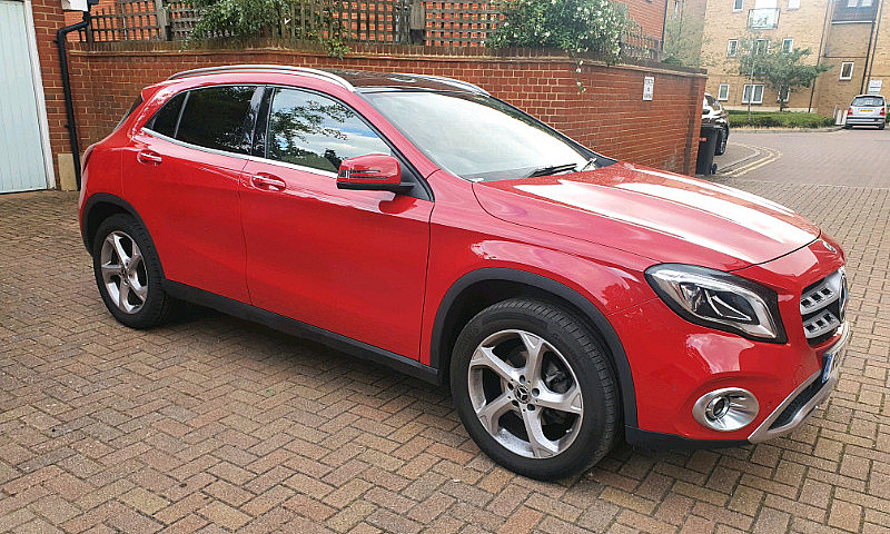 Gla Mercedes Benz Fo...