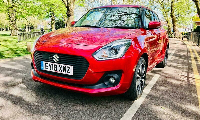 Suzuki Swift 1.0 Pet...