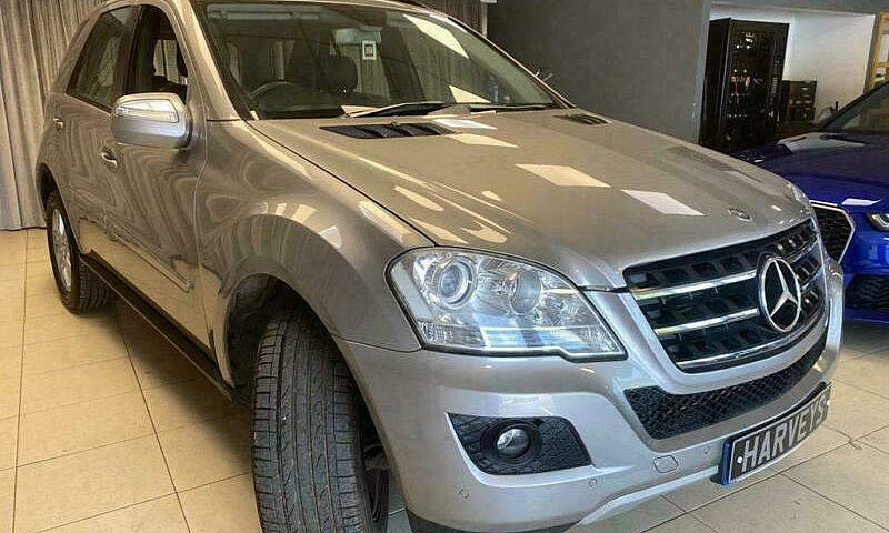2009 09 Mercedes-Ben...