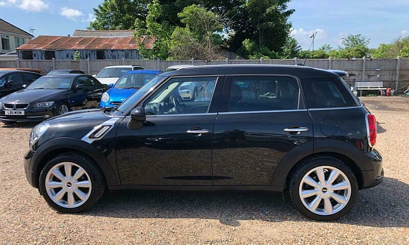 2012 Mini Countryman...
