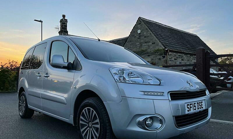 2015 Peugeot Partner...