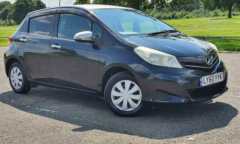 2010 Toyota Yaris Ic...