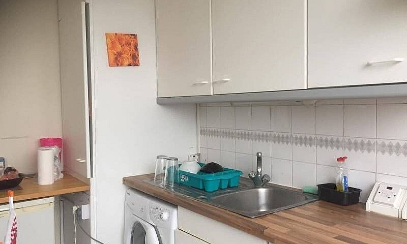 Two Bedroom Flat To ...