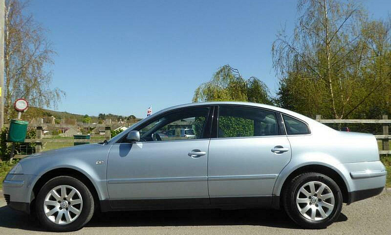2004 Volkswagen Pass...