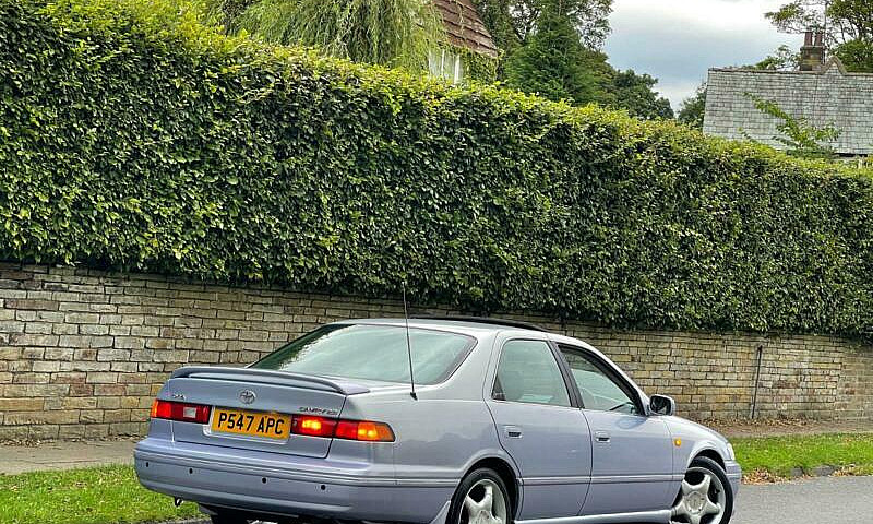 Toyota Camry 2.2 Spo...