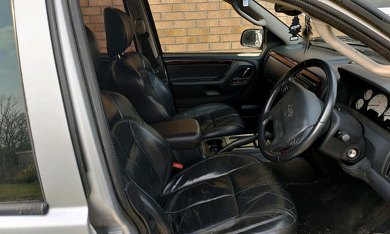 Jeep Grand Cherokee ...