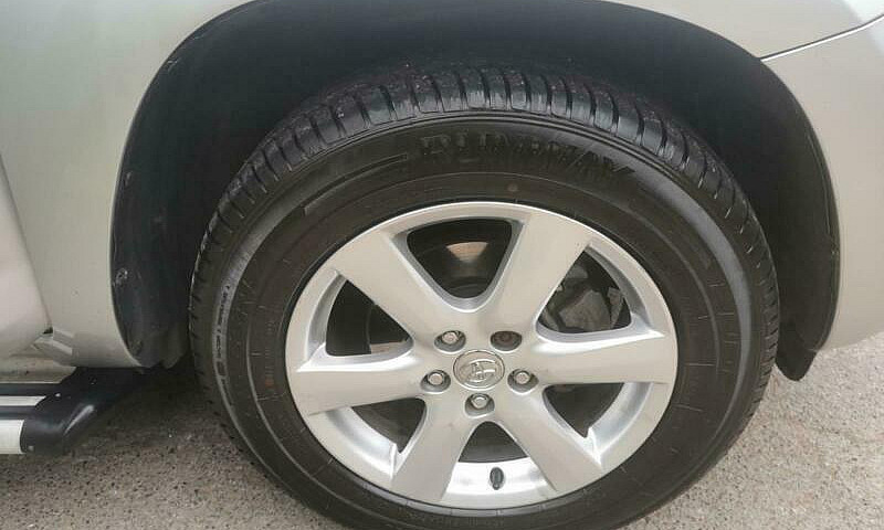 Toyota Rav4 2.2 D-4D...